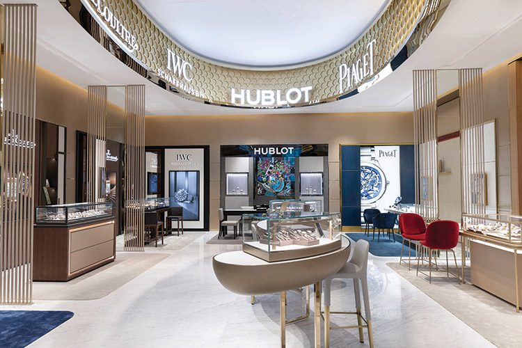 timevall-e-opens-first-middle-east-flagship-boutique-day-night-magazine